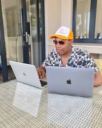 Ref Wayne (South Africa)