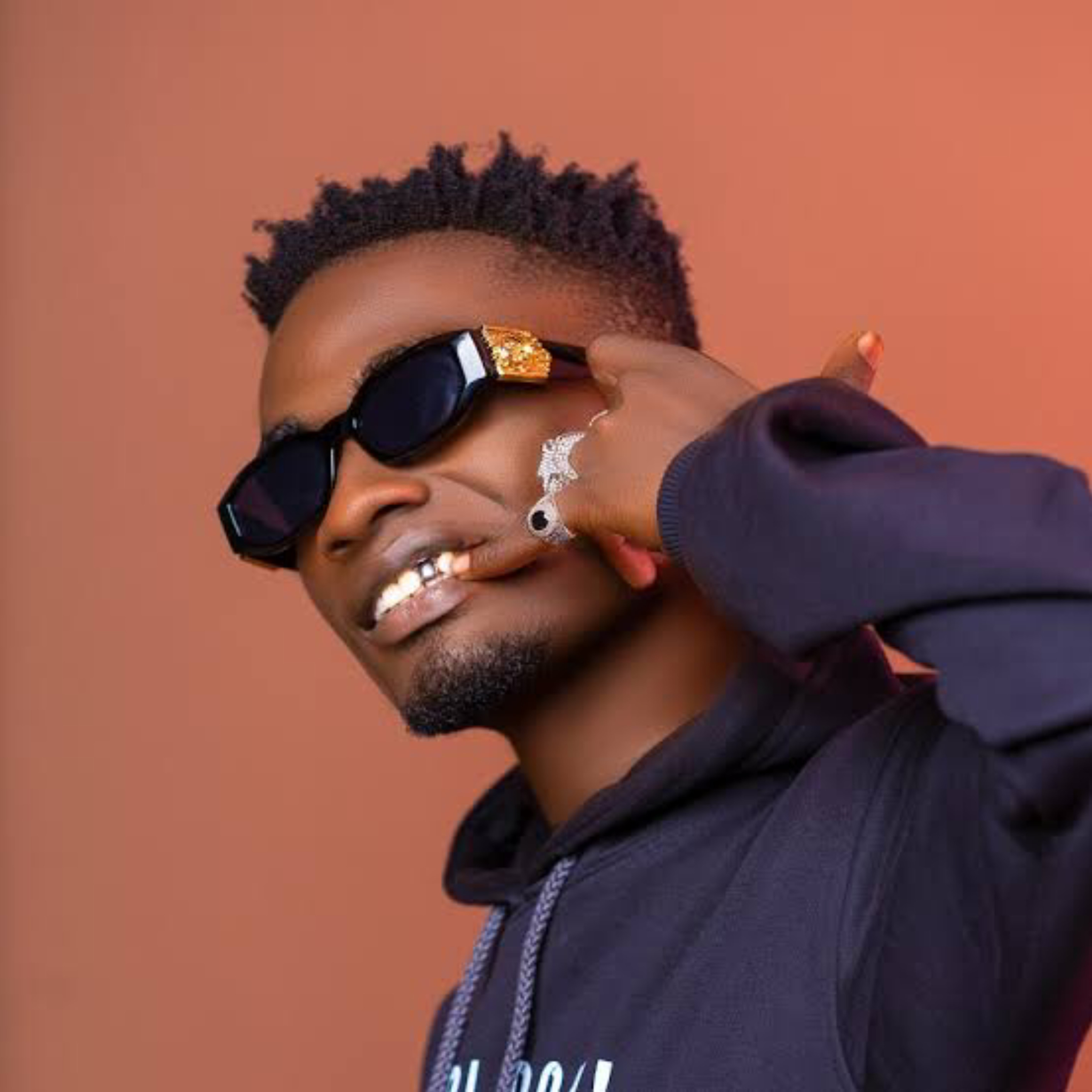 Gody Tennor ( Kenya)