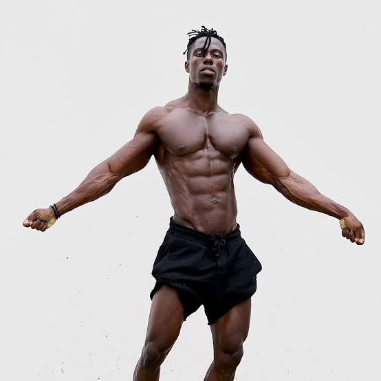 Foster "Dovies" Agyei (Ghana)