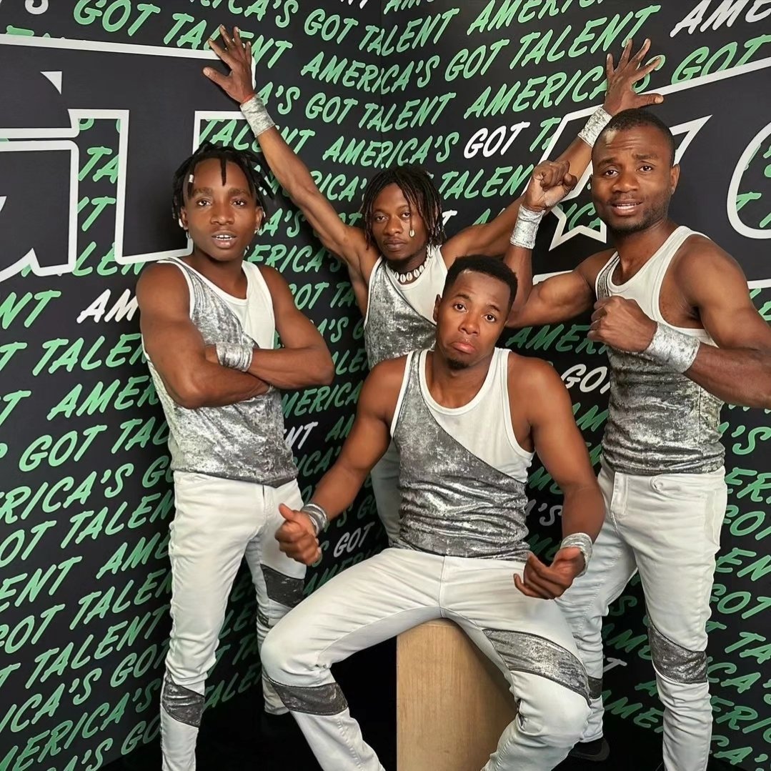 HAKUNA MATATA ACROBATS (TANZANIA?