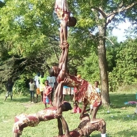 BLACK TIGERS ACROBATS (TANZANIA)