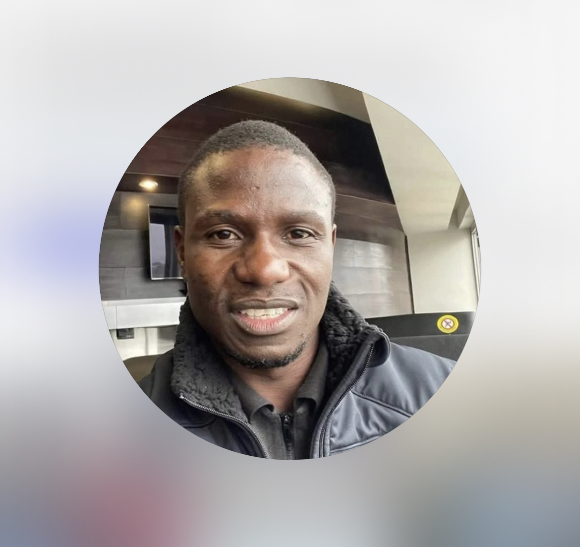 Maxwell Chikumbutso (Zimbabwe)