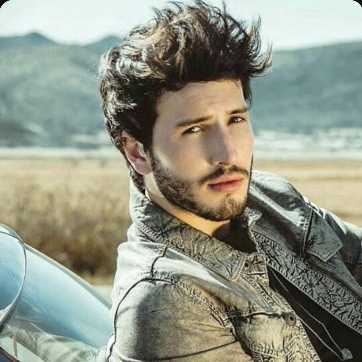 Sebastian Yatra (Colombia)