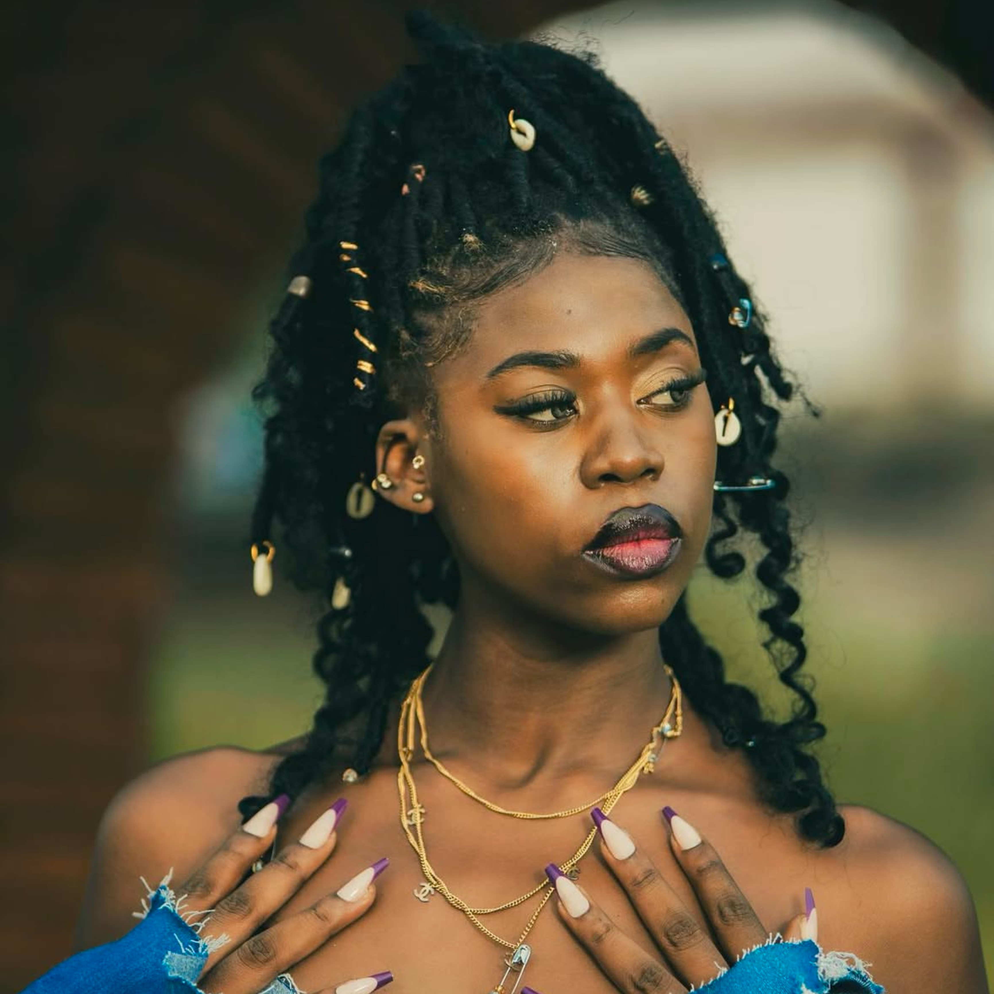 Aline Snuff(Cameroon)