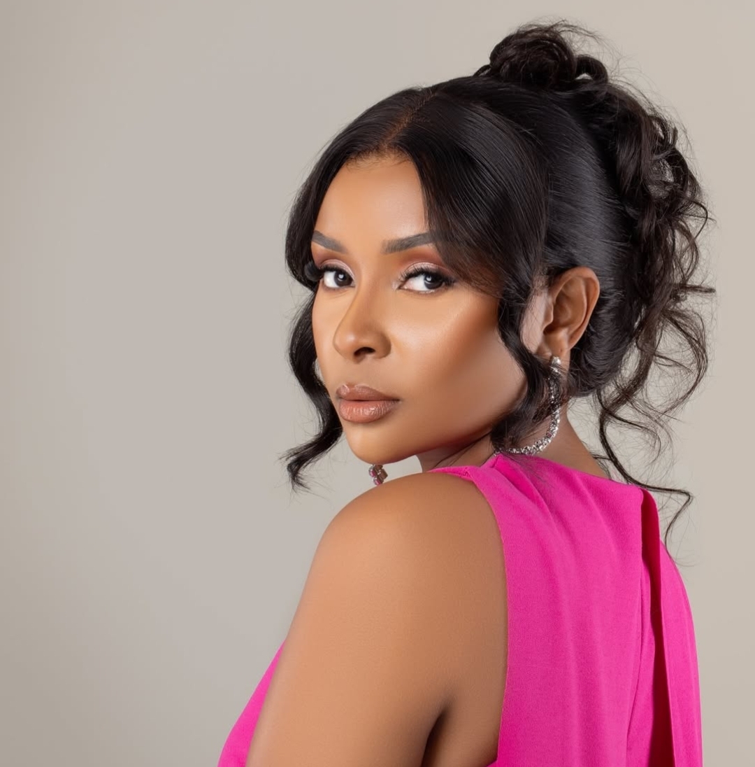 Nancie Mwai ( Kenya)