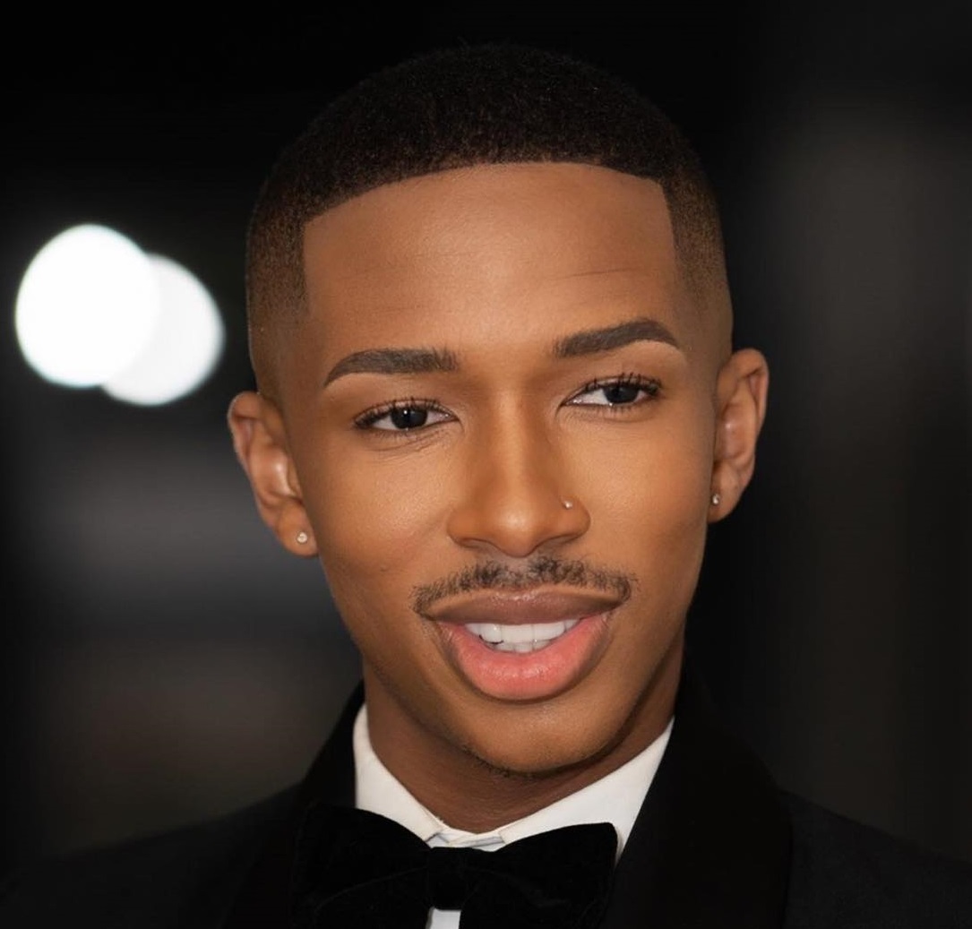 Lasizwe Dambuza ( South Africa)